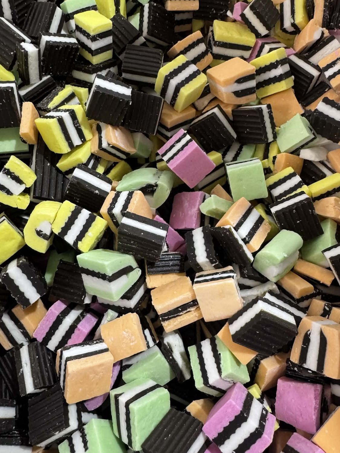 Licorice Allsorts Offcuts  - 750g