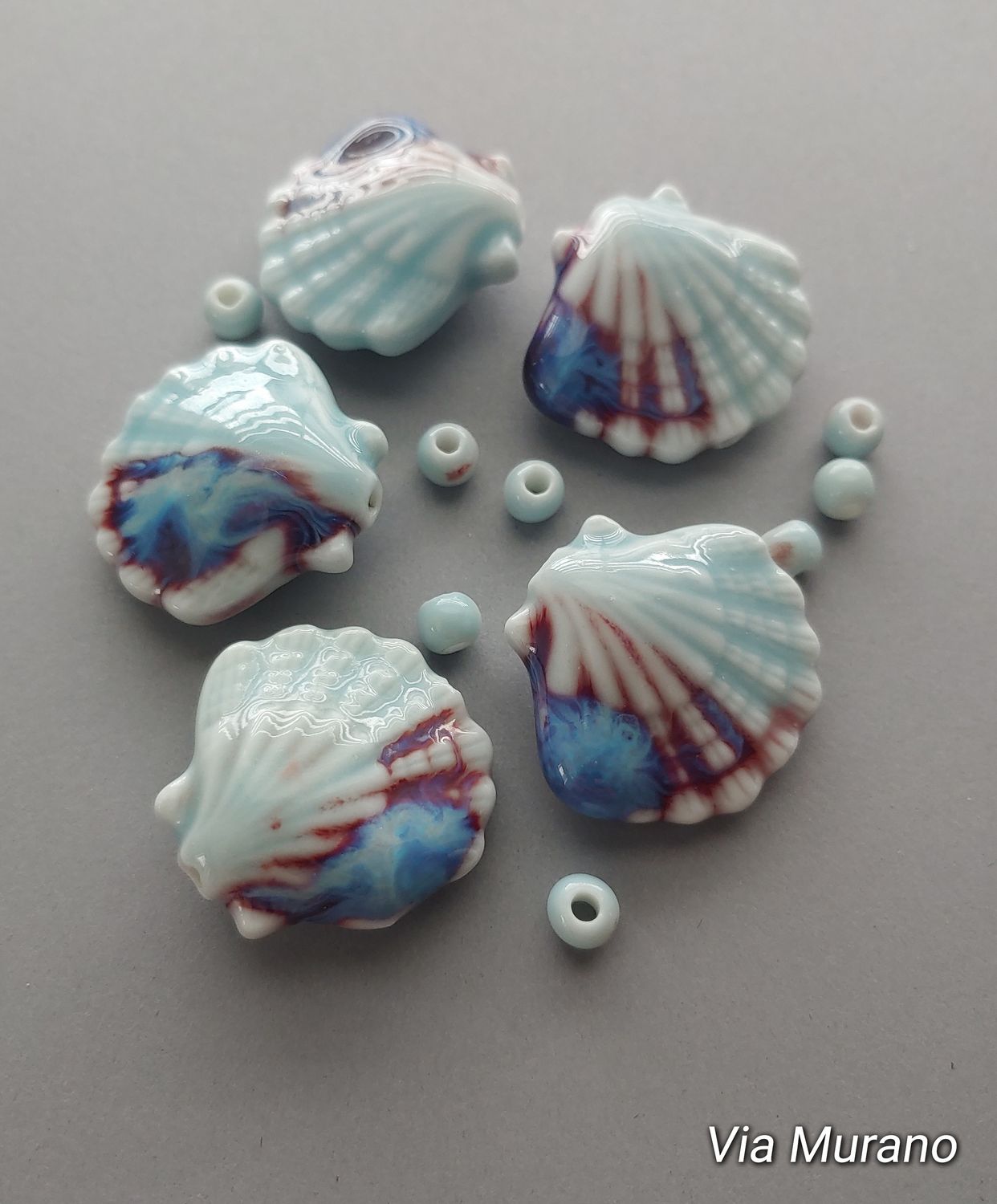 Bead Lot of 5 Ceramic Shell Beads 30mm and 8 Ceramic 7mm Beads