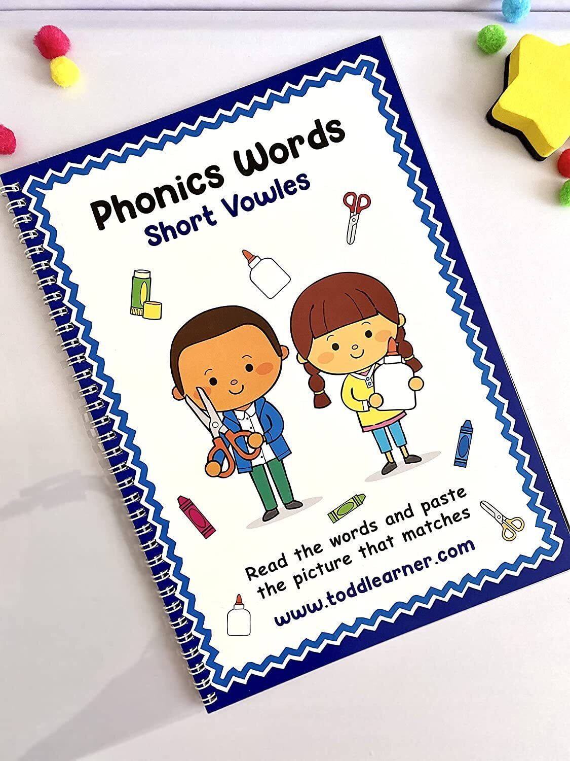 Phonics Cut and Paste Workbook for Kids (Learning Short Vowels).