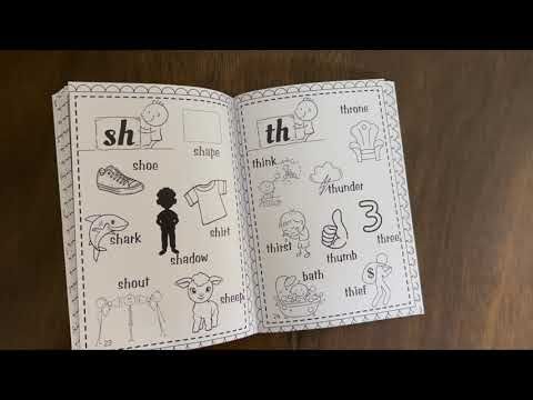 Phonics Funhouse - A Reading book to master phonics .Suitable for 3-6 years