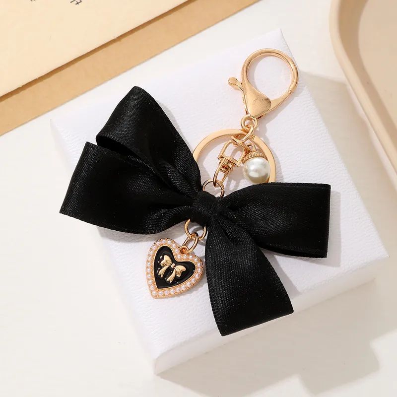 Sweet heart pendant key chain allow bag