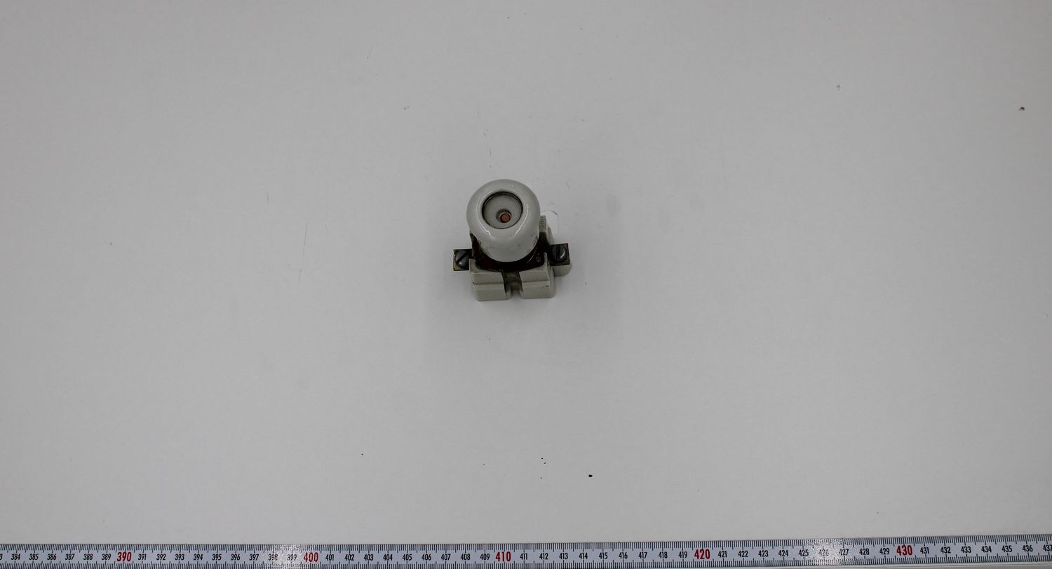 podstawa bezpiecznikowa