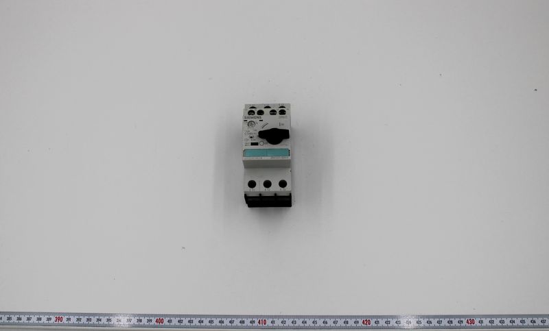 SIEMENS 3RV1021-0EA10