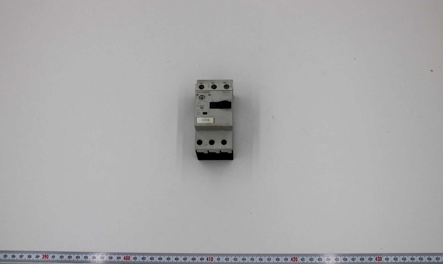 SIEMENS 3RV1011-0HA10