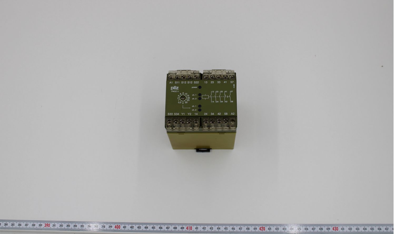 PILZ PNOZ V