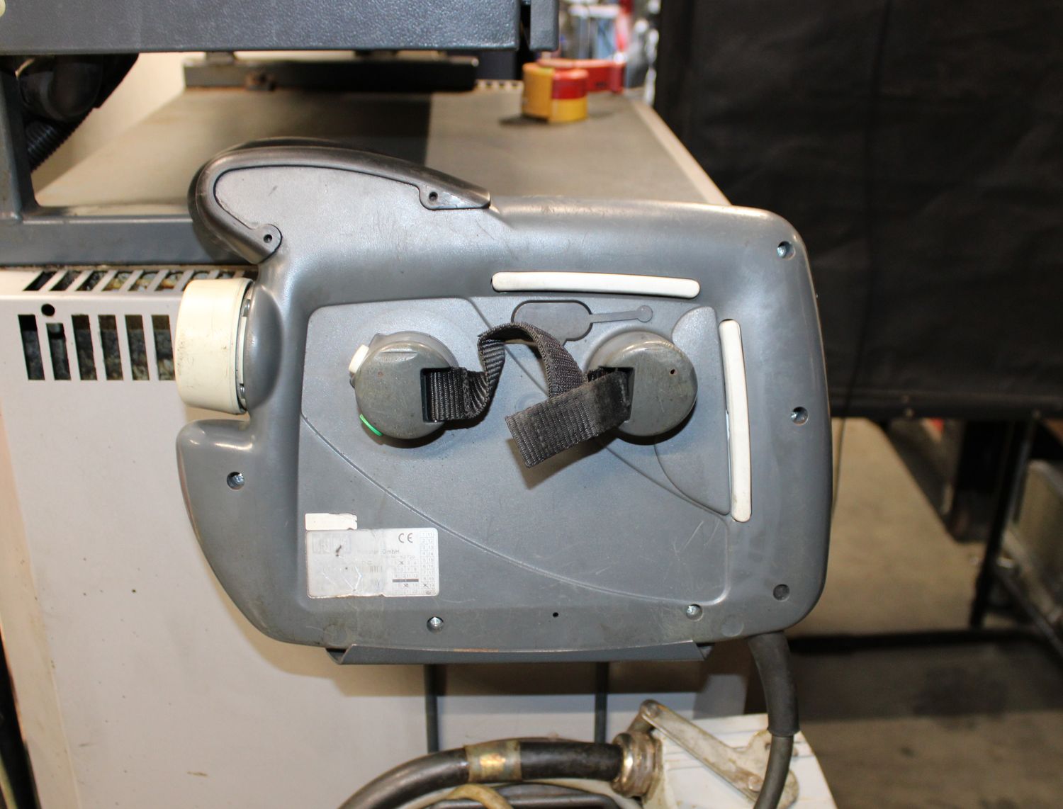 KUKA KCP KR C2 Control Panel 00-110-185