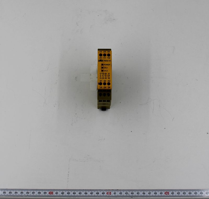 BECKHOFF KL9100 PNOZ X1