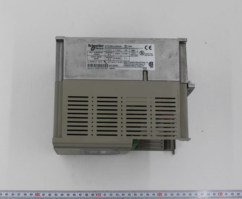 SCHNIEDER ELECTRIC ATV28HU54N4