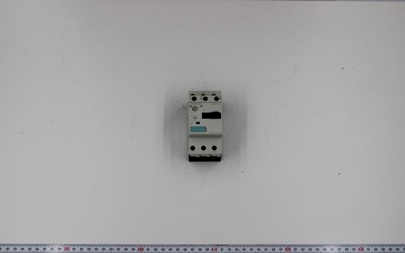 SIEMENS 3RV1011‑1JA10