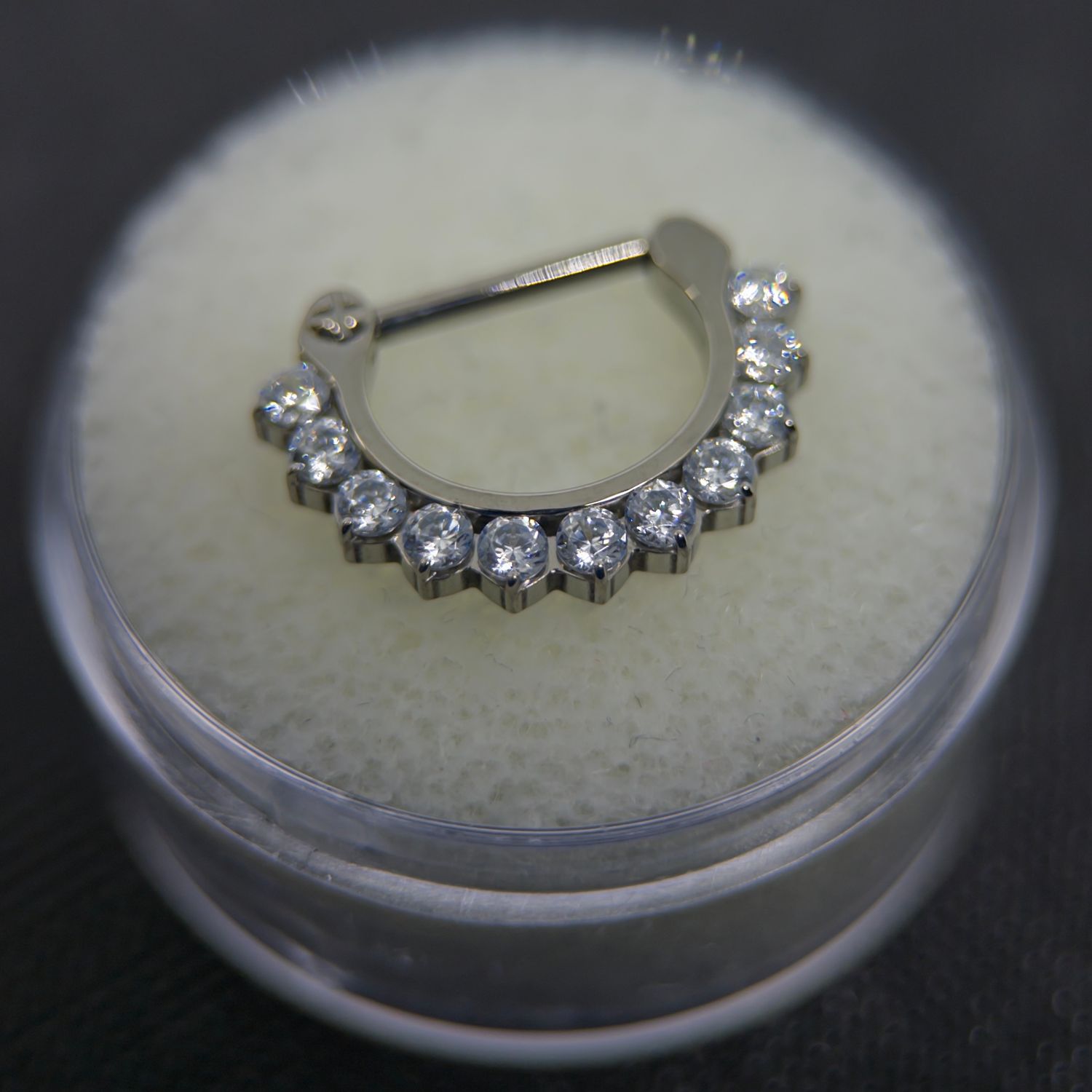 'Neve' Clicker Ring