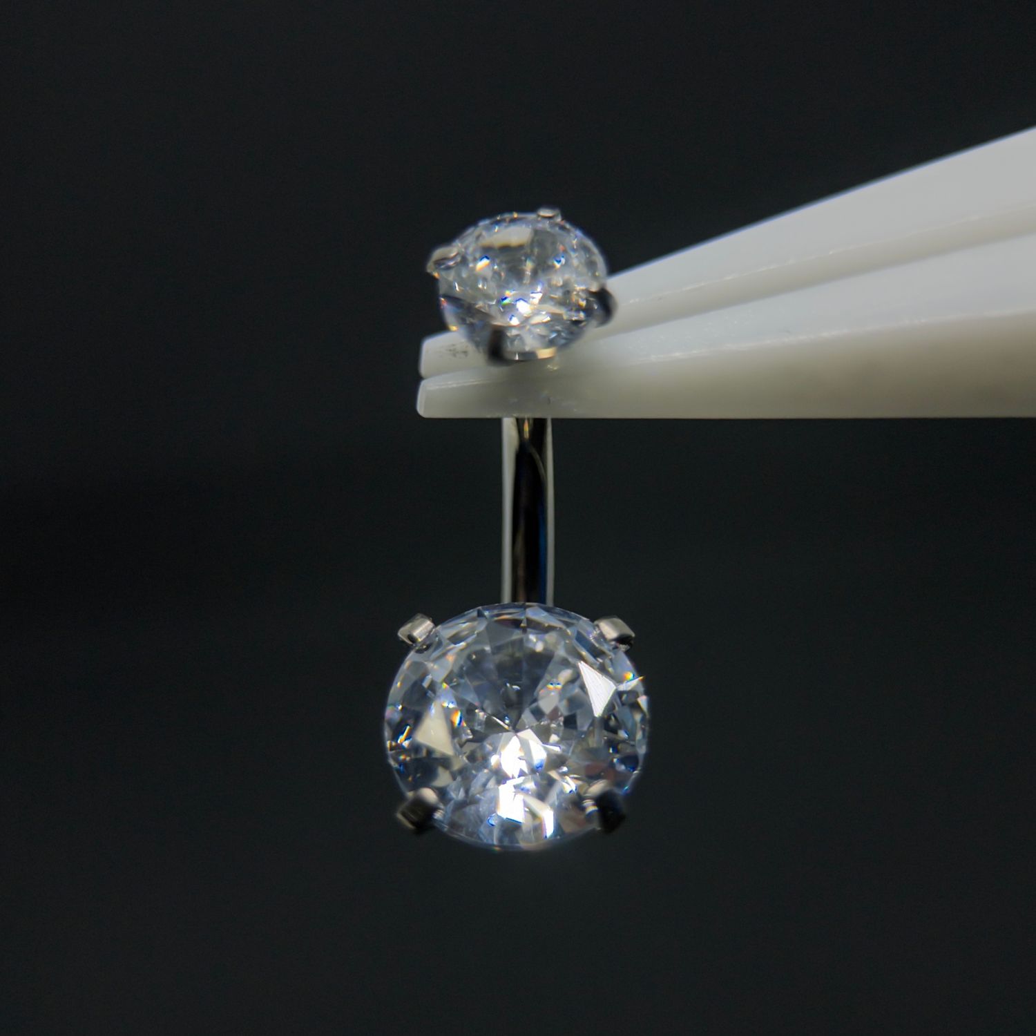 Prong Set Cubic Zirconia Navel Bar