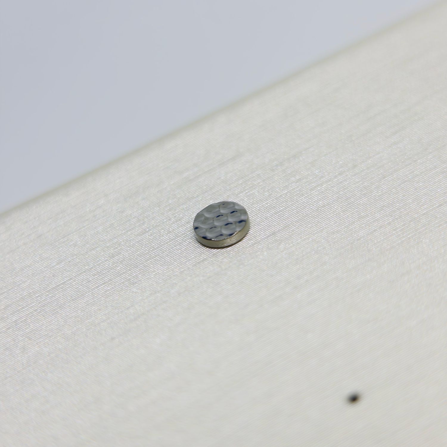 Hammered Disk