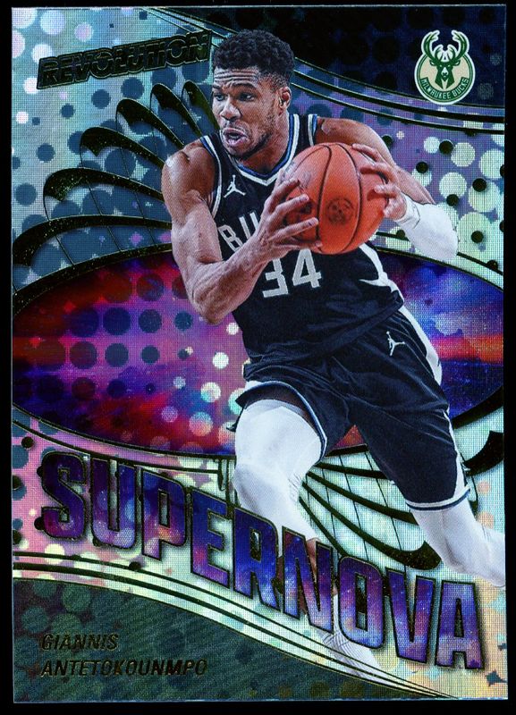 Panini Basketball Revolution 2024 Supernova - Giannis Antetokounmpo #9