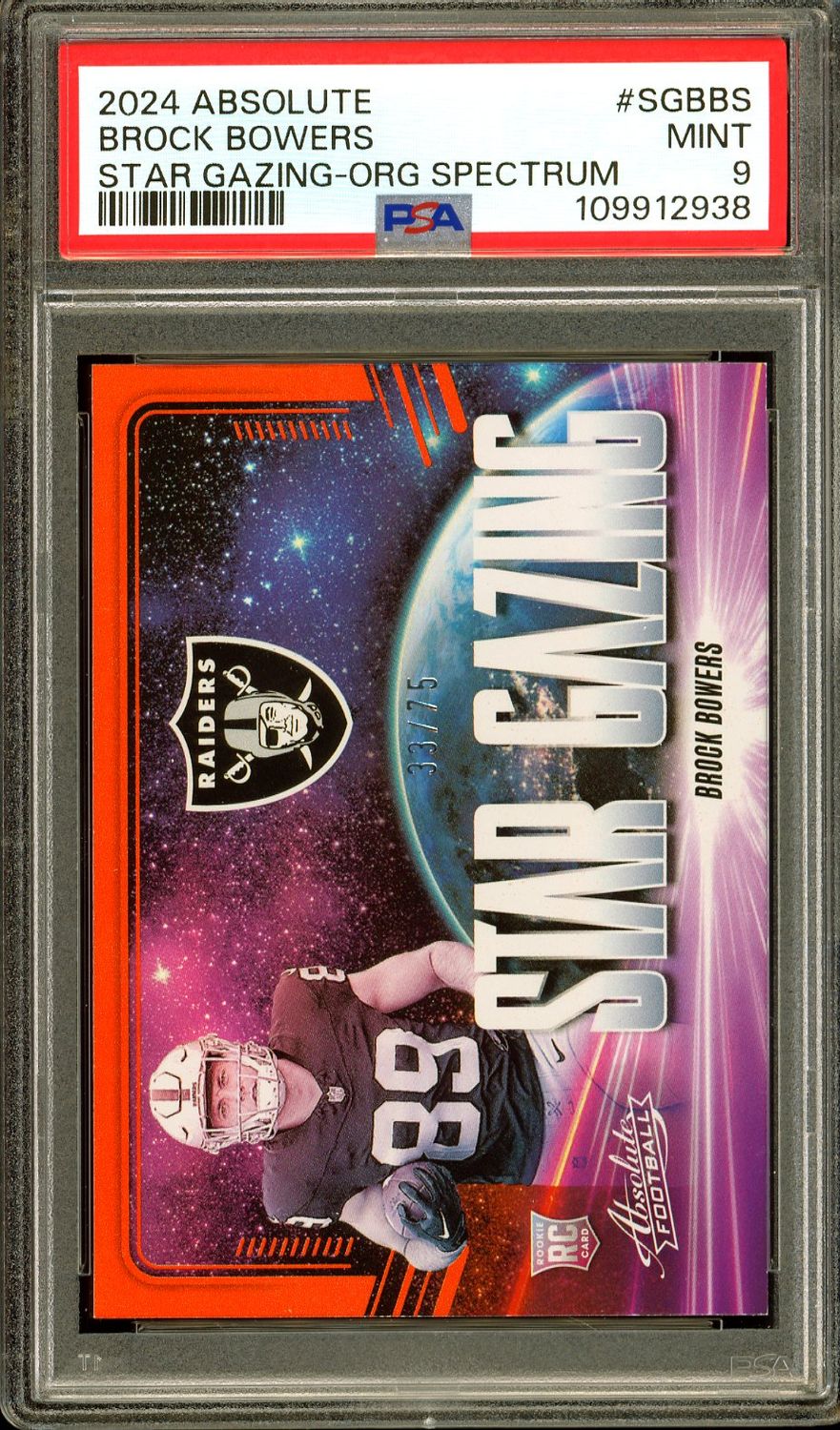 Panini Absolute football 2024 Star Gazing - Brock Bowers RC Orange Spectrum 33/75 #SG-BBS - PSA 9