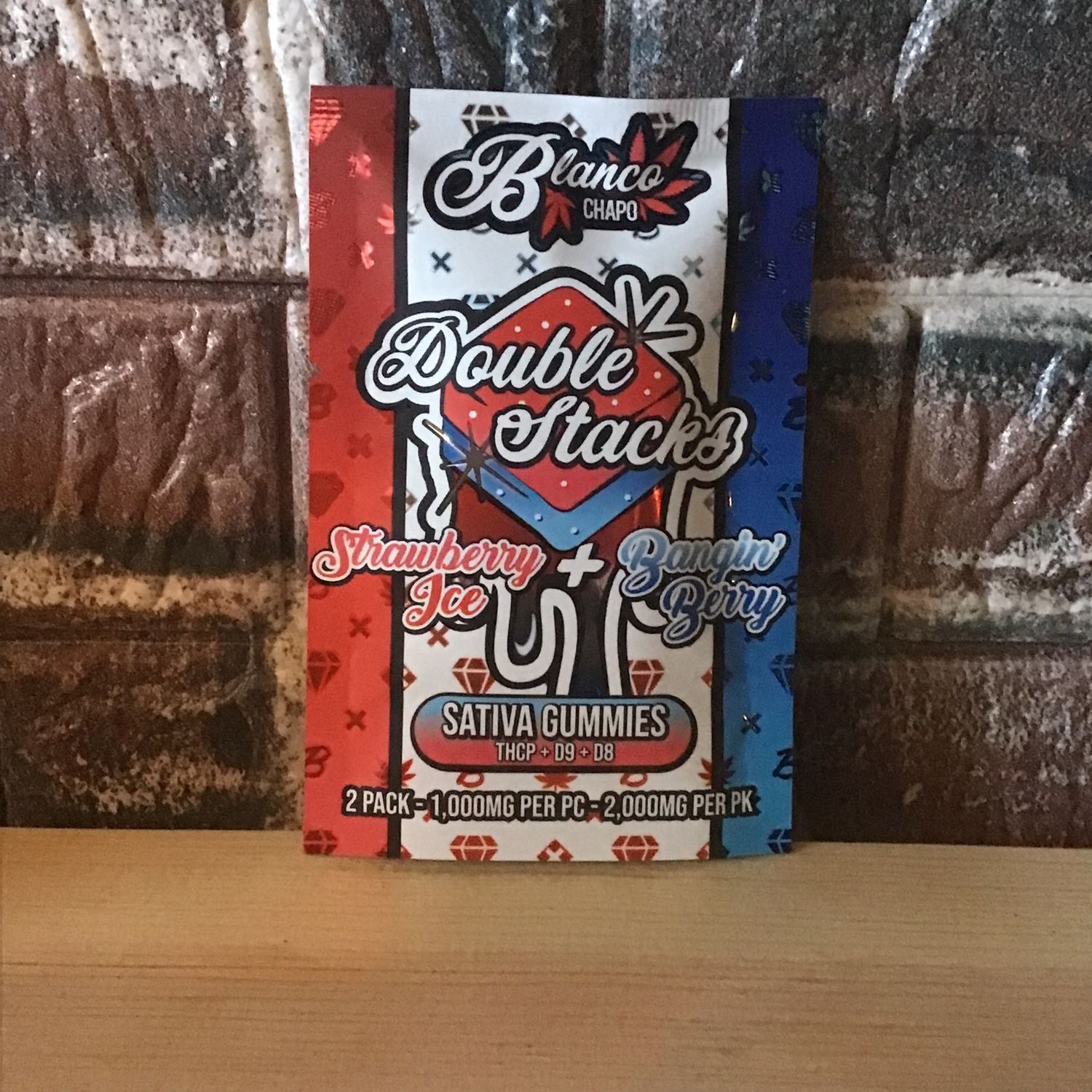 Chapo Blanco Double Stacks Strawberry Ice/Bangin Berry Sativa Gummies