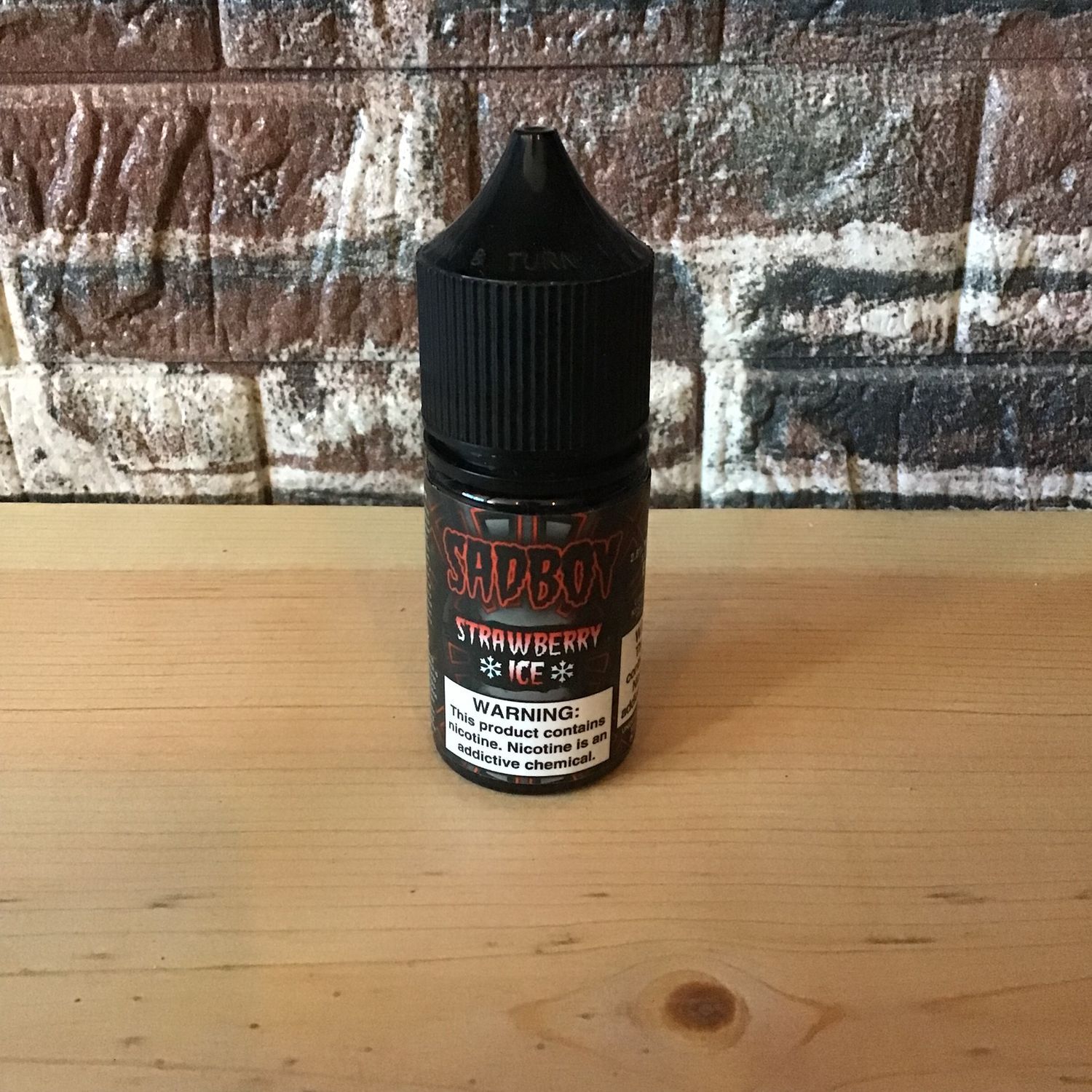 28mg Strawberry Ice Sad Boy 30mL 28mg Strawberry Ice Sad Boy 30mL