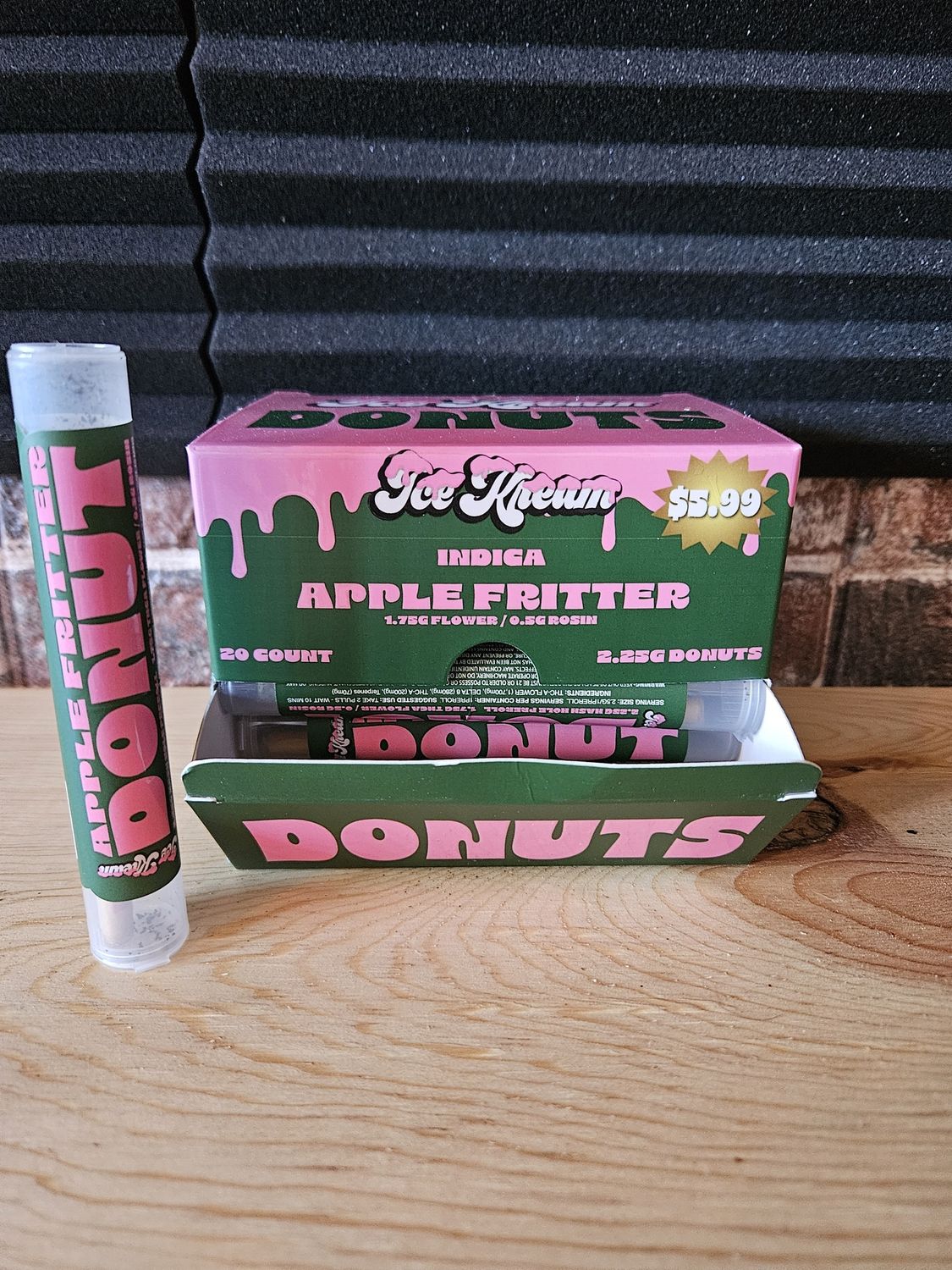 Ice Kream Powederd Donut Hole Pre-Rolls 2.5G  Apple Fritter Indica