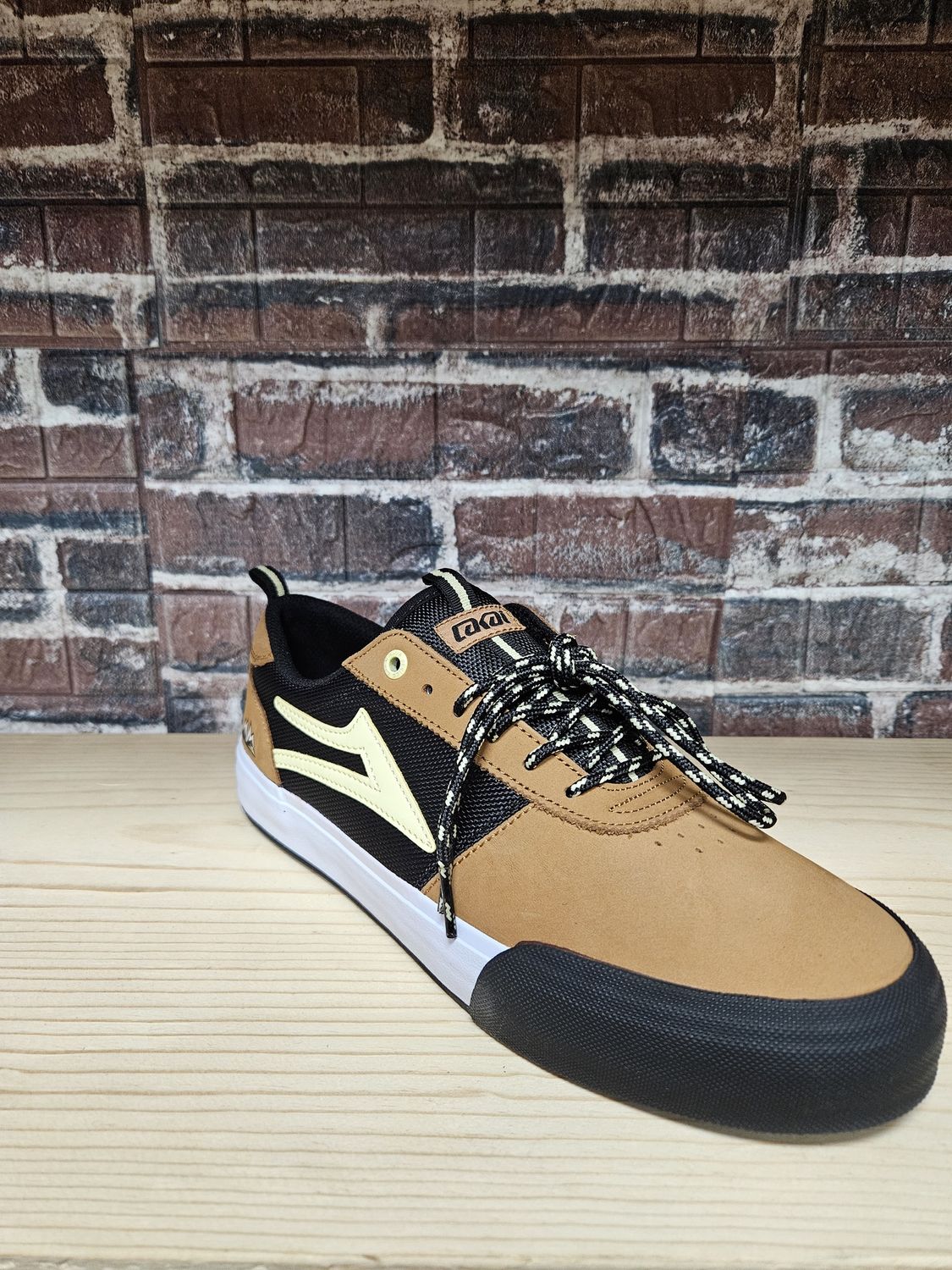 Lakai Manchester - Elite Brown Sugar Hiker, Size: 8.5