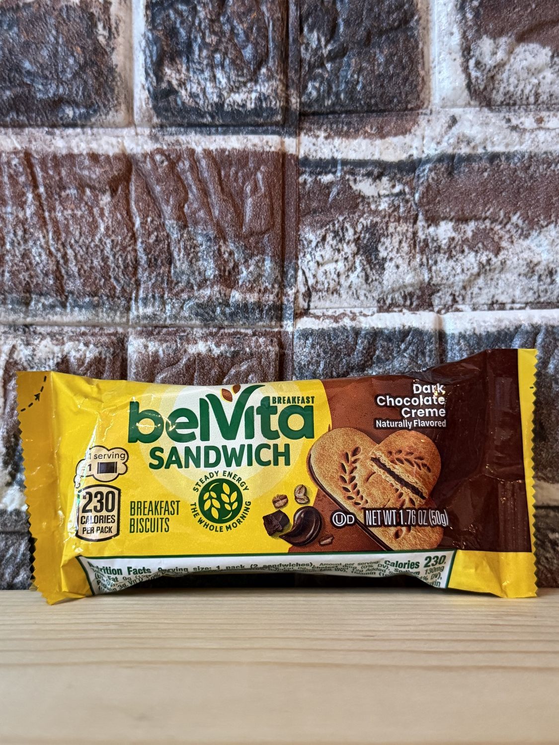 Belvita Crunchy Dark Chocolate Creme