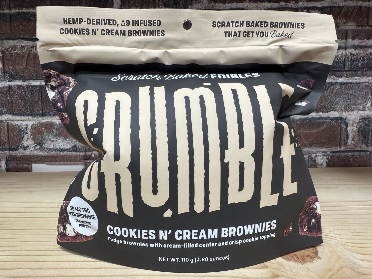 Crumble D9 Edibles | Cookies N Cream