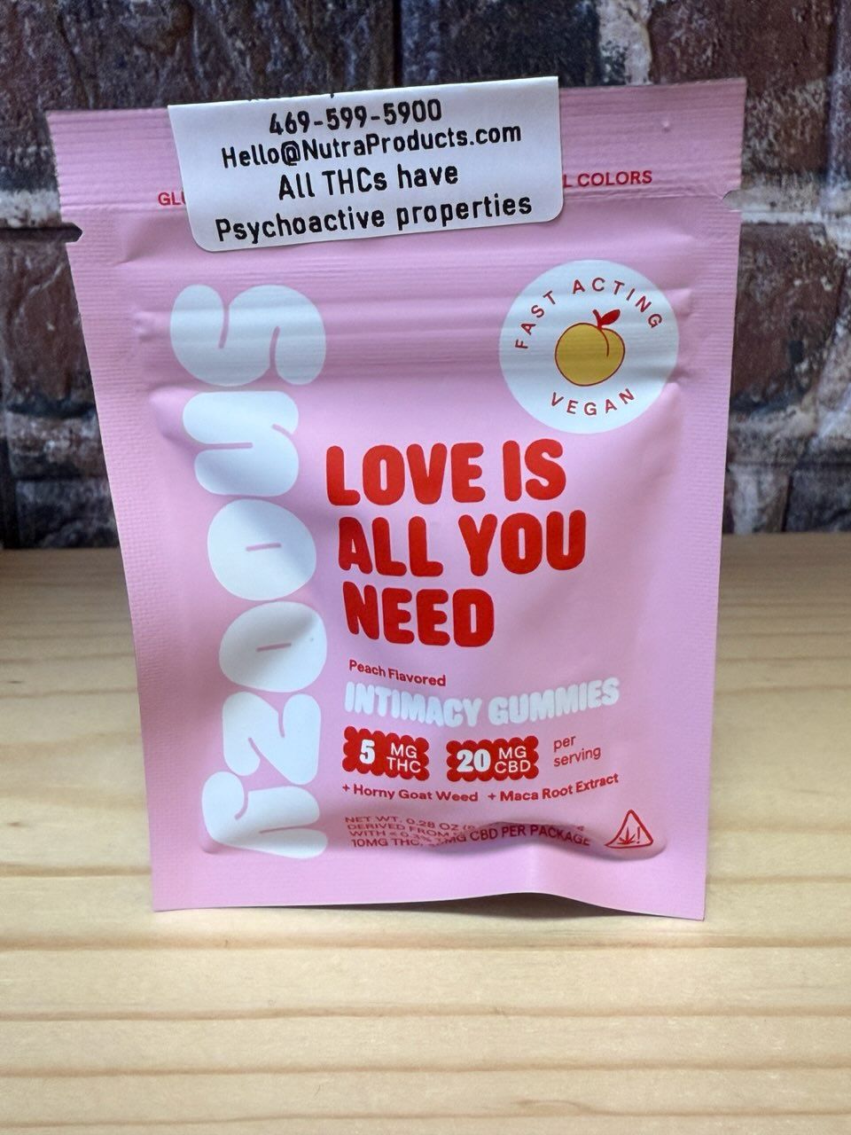 Snoozy Intimacy Gummies Peach 5mg THC 5mg CBD 2pk