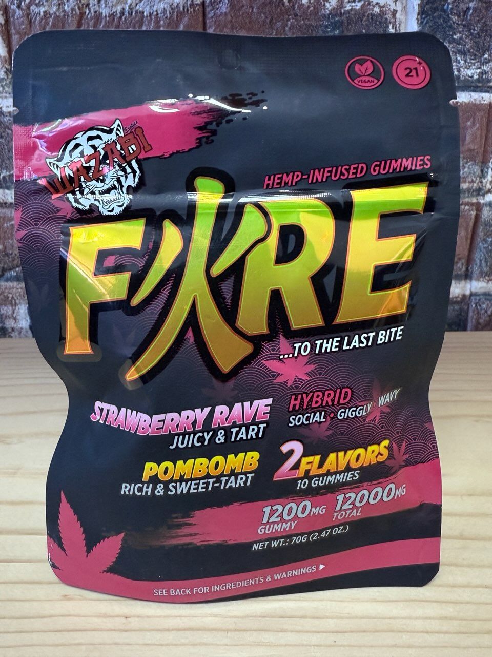Wazabi Fire Strawberry Rave/Pombomb 12000mg THC
