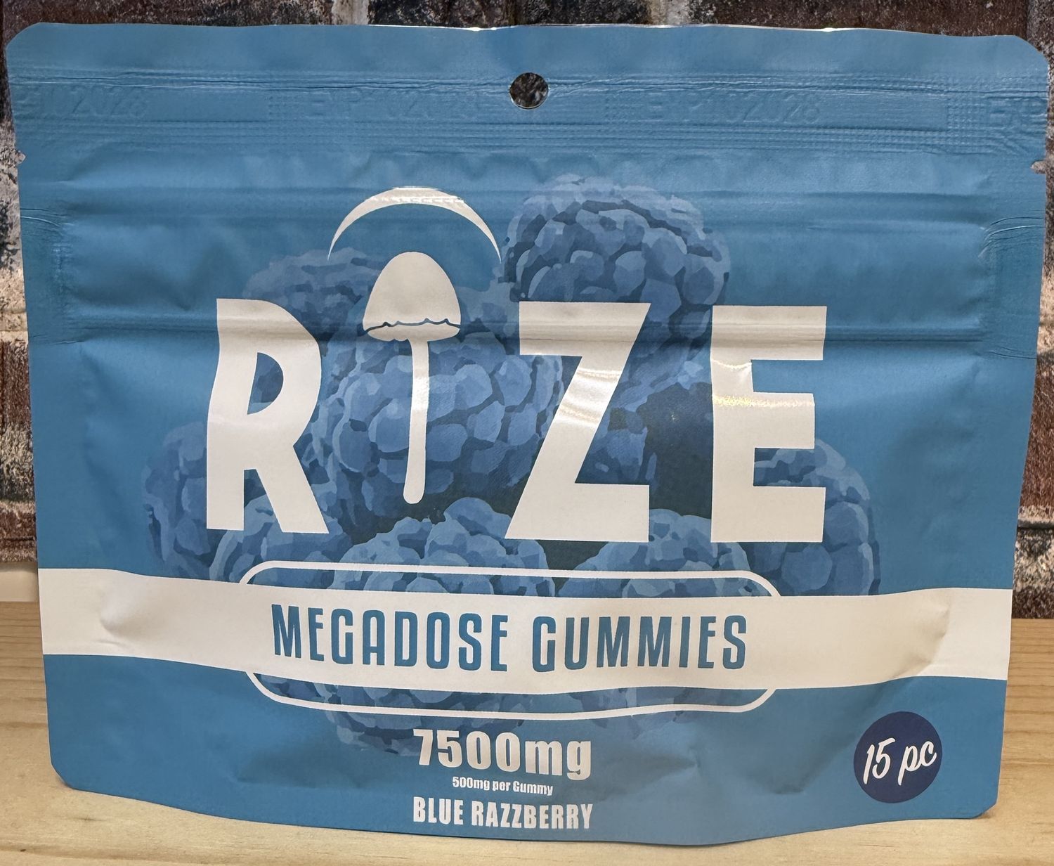 Rize - Megadose Gummies 7500MG 15pc - Blue Razzberry Rize - Megadose Gummies 7500MG 15pc - Blue Razzberry