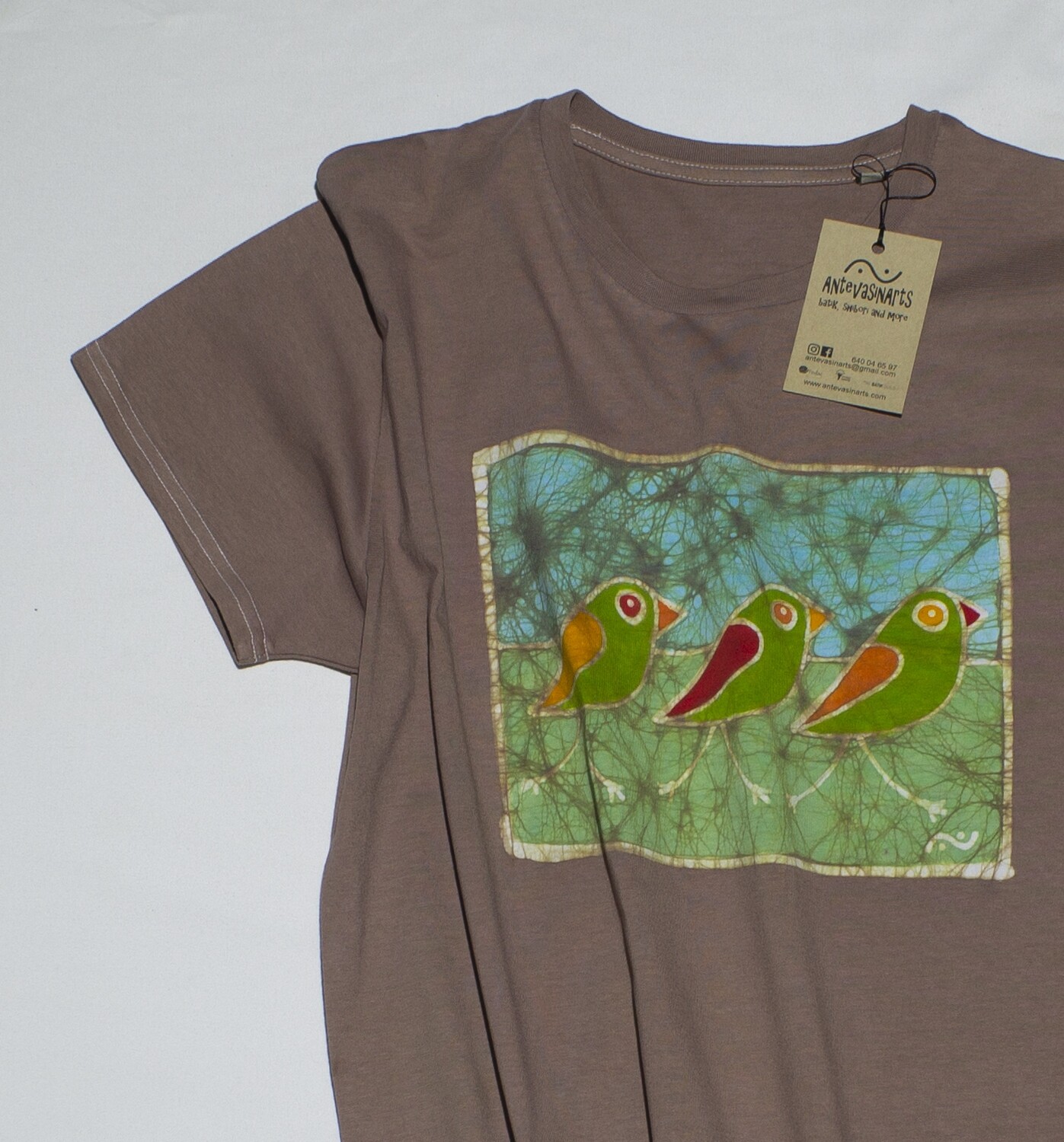 Camiseta Batik - Tres pájaros II