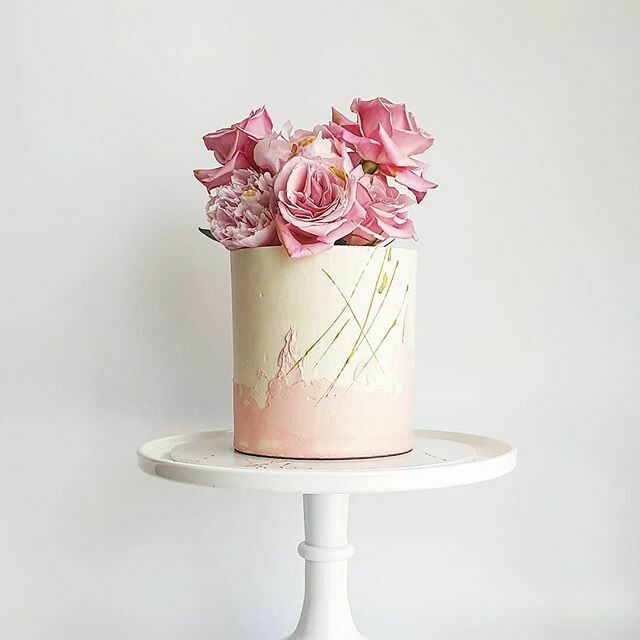 Half Watercolour Buttercream Cake + Clustered Florals Half Watercolour Buttercream Cake + Clustered Florals
