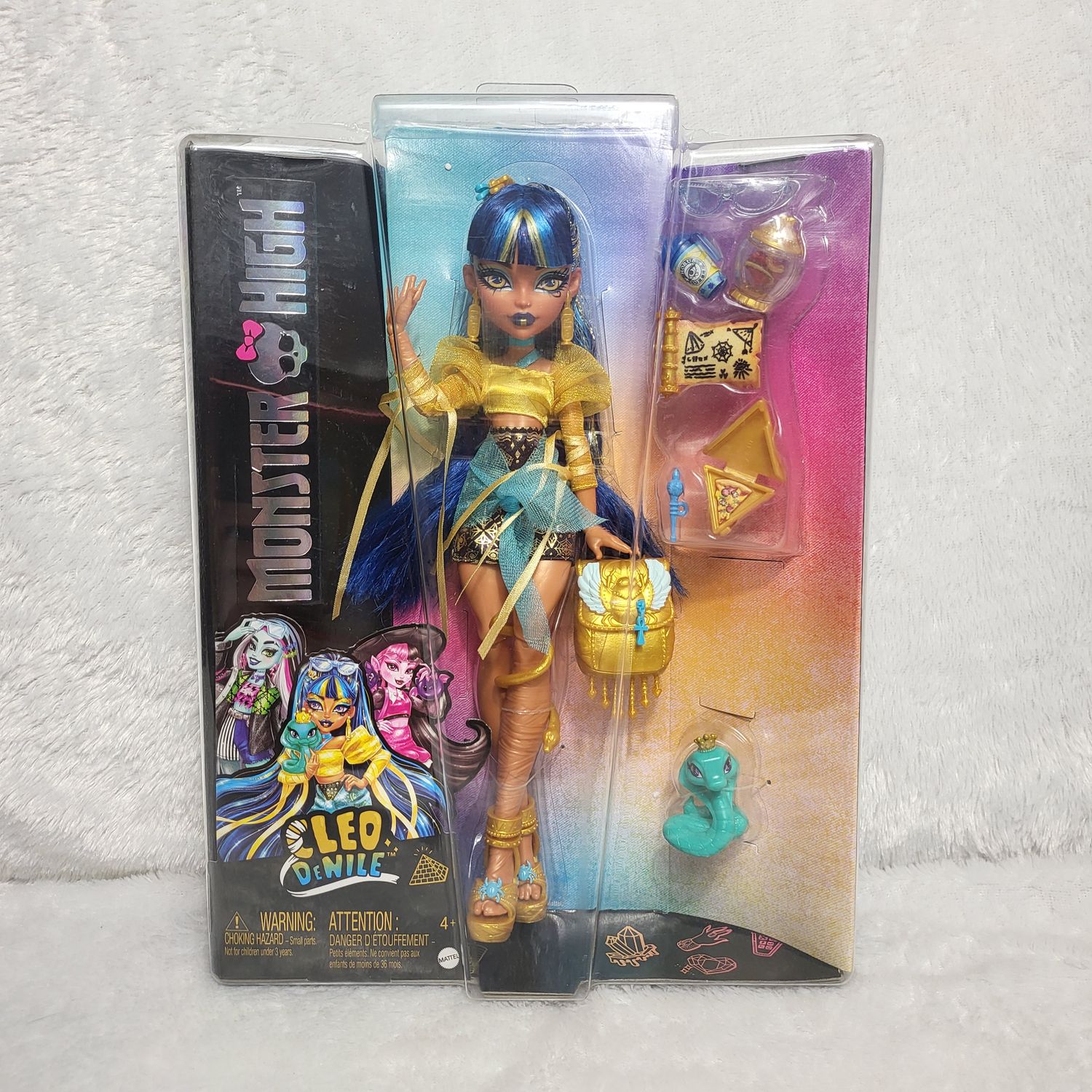 Monster High Cleo de Nile Doll w/ pet dog Tut
