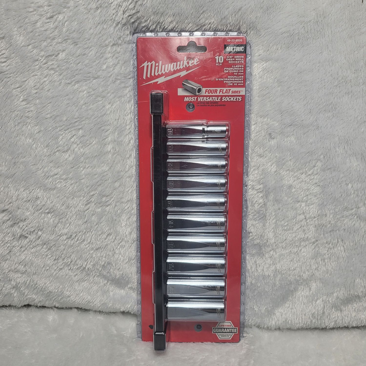 Milwaukee 10 Piece 3/8&quot; Drive Deep Well Metric Sockets
