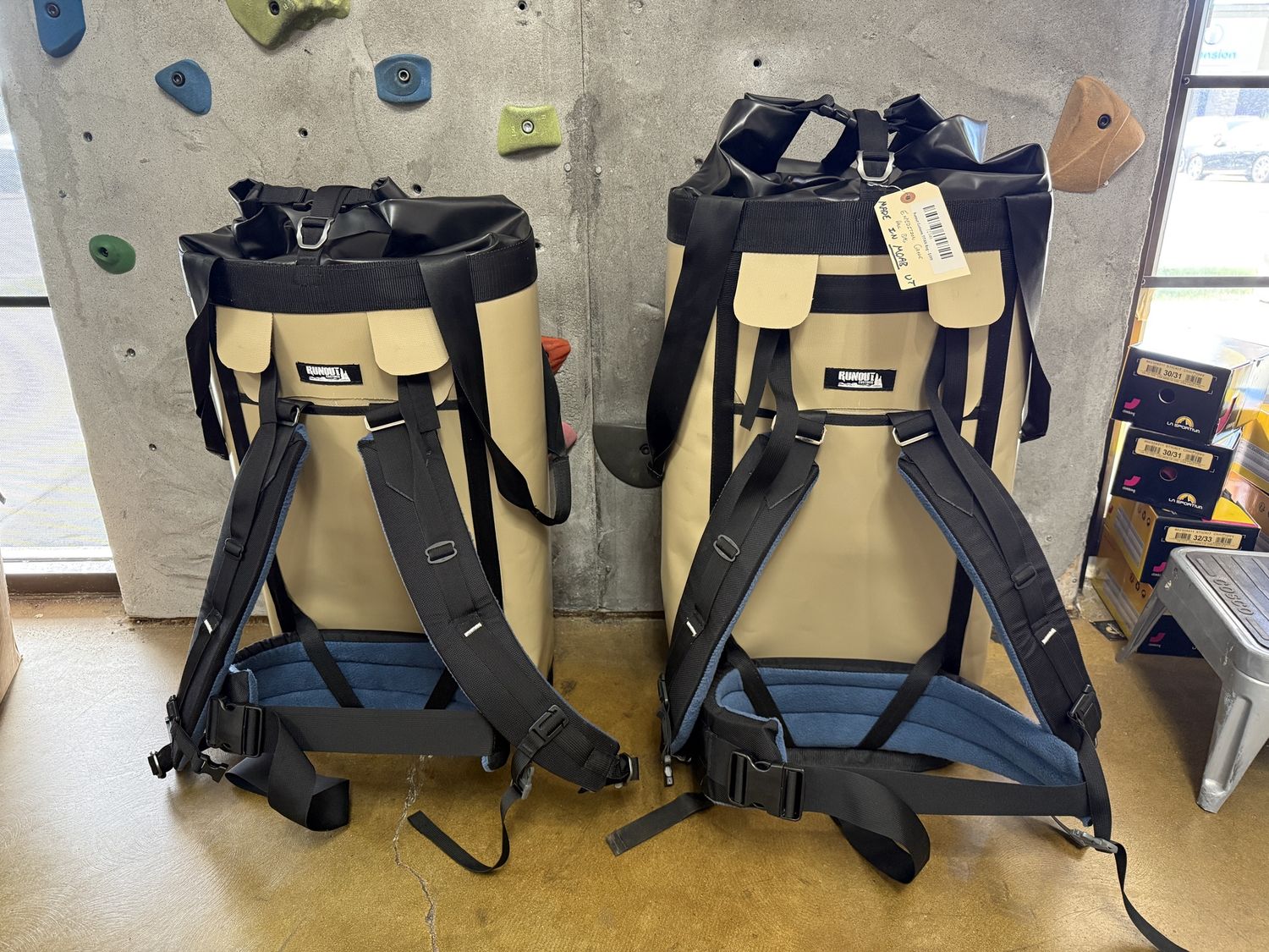 Runout Customs Haul Bag, Variant: TITAN