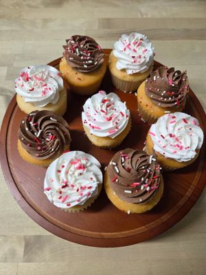 Cupcakes (6) Standard