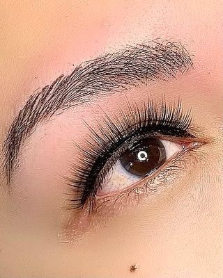 Magnetic Lashes: "Fearless"