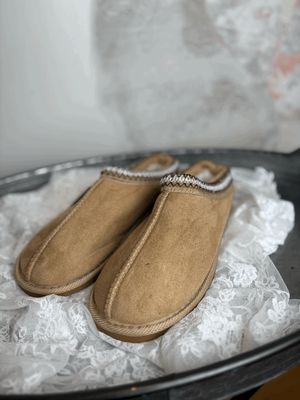 Slippers