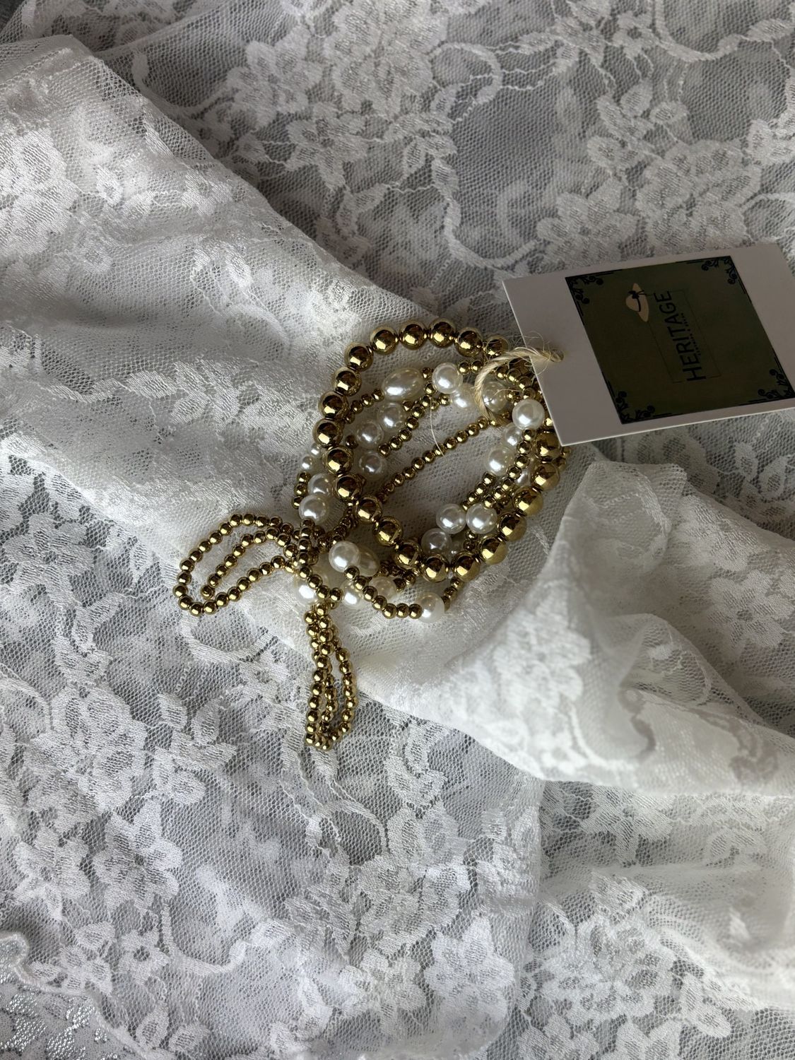 Gold pearl Stretch bracelet with Bow