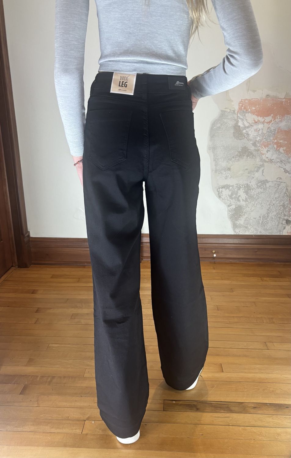 Black  Wide Leg Jeans