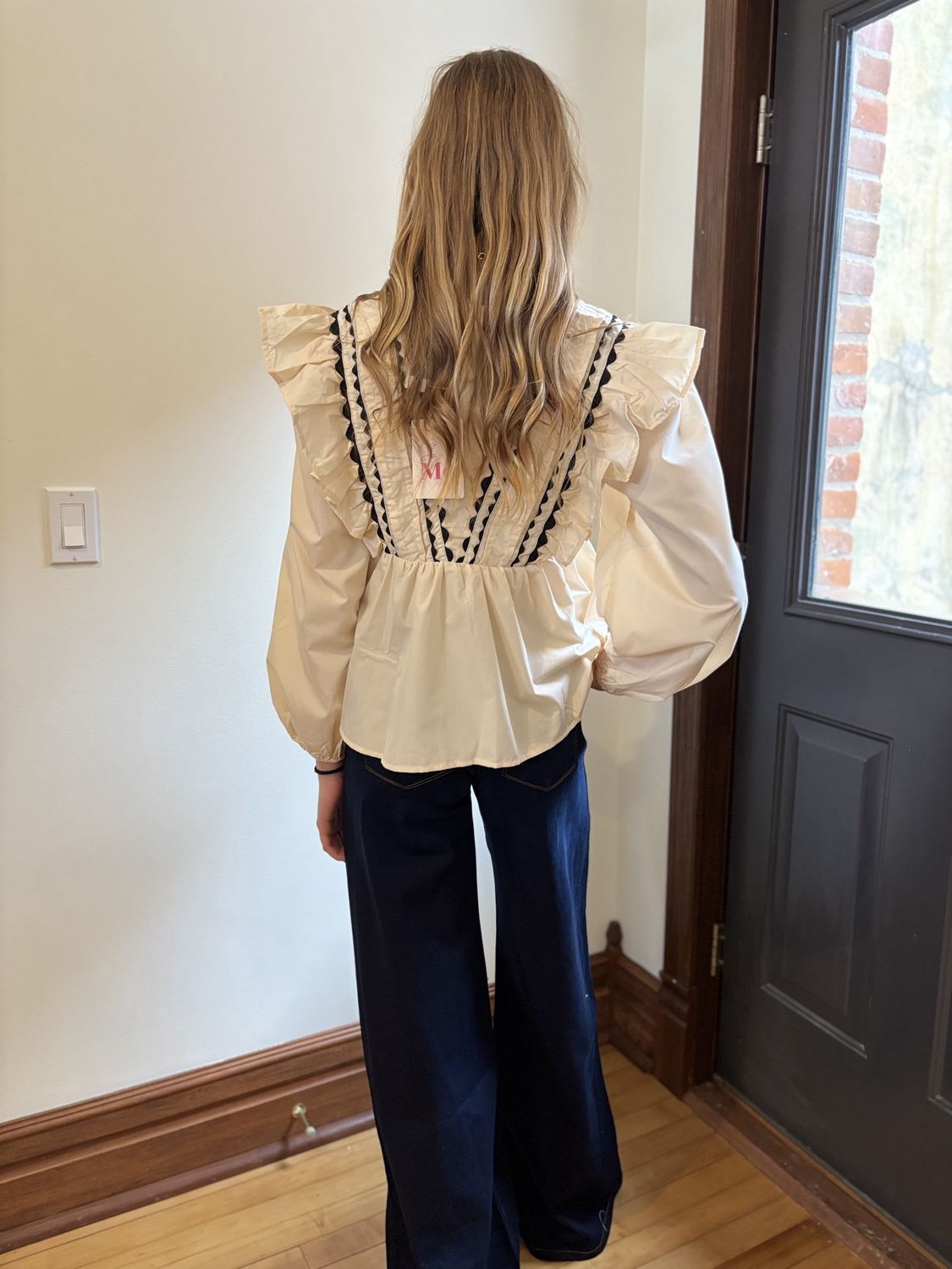 Woven Long Sleeve Cream and Black Top