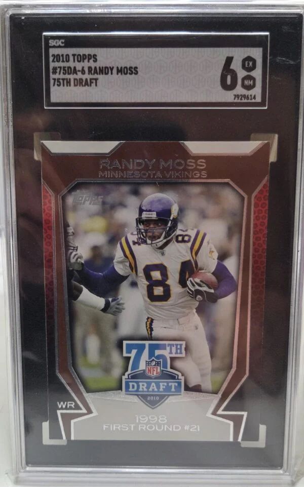 2010 Topps #75DA-6 – Randy Moss