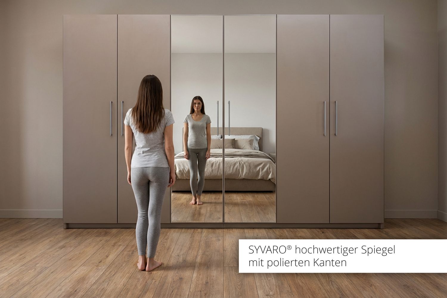 Full-length exterior mirror for hinged doors