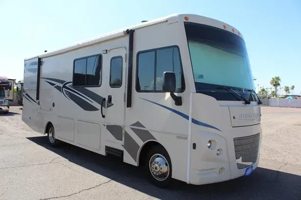 2018 WINNEBAGO VISTA 29VE