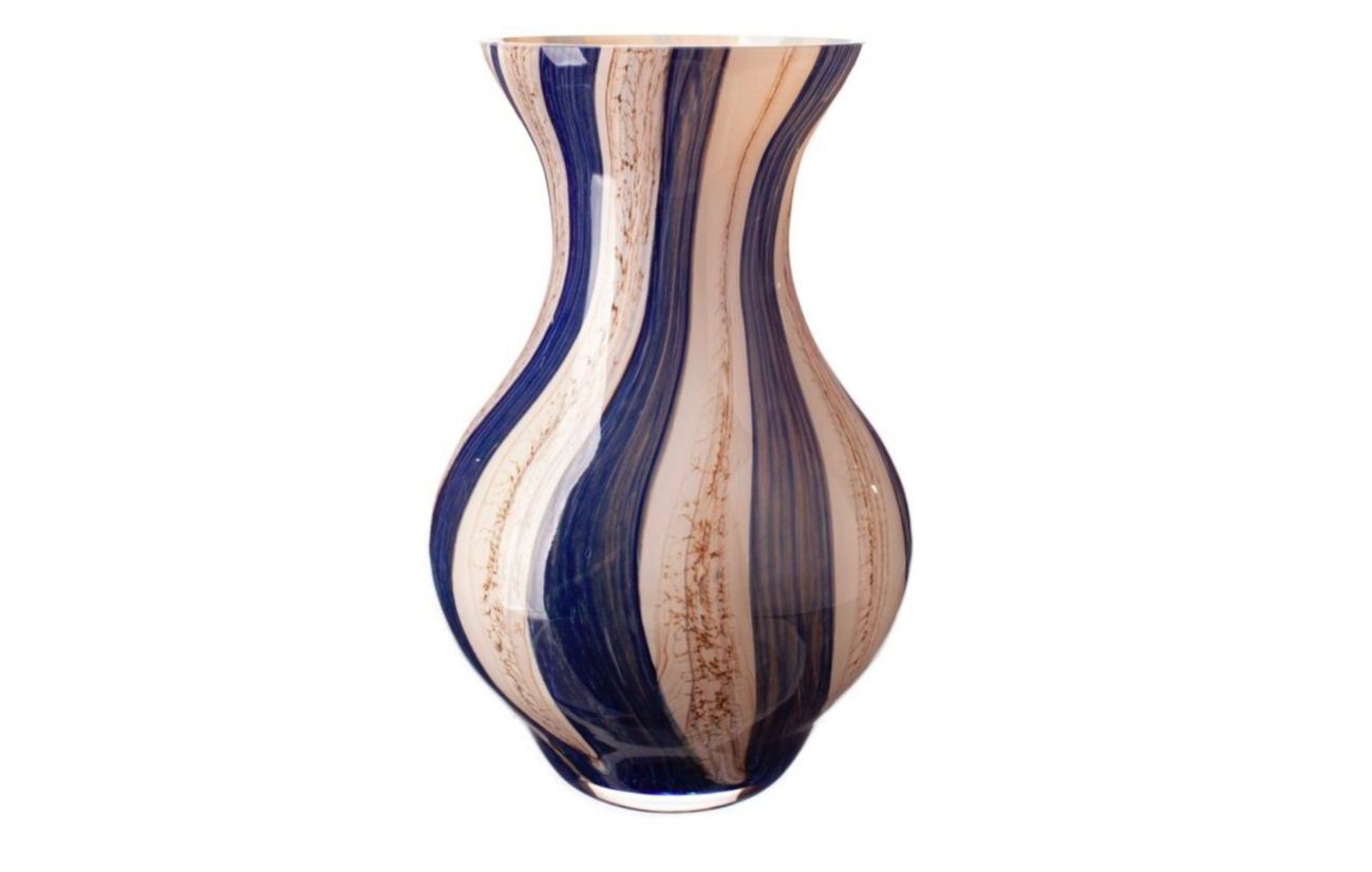 Classic Vase in Naval Oak