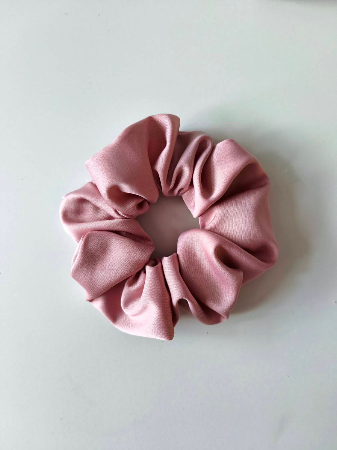 Medium Scrunchie Pink