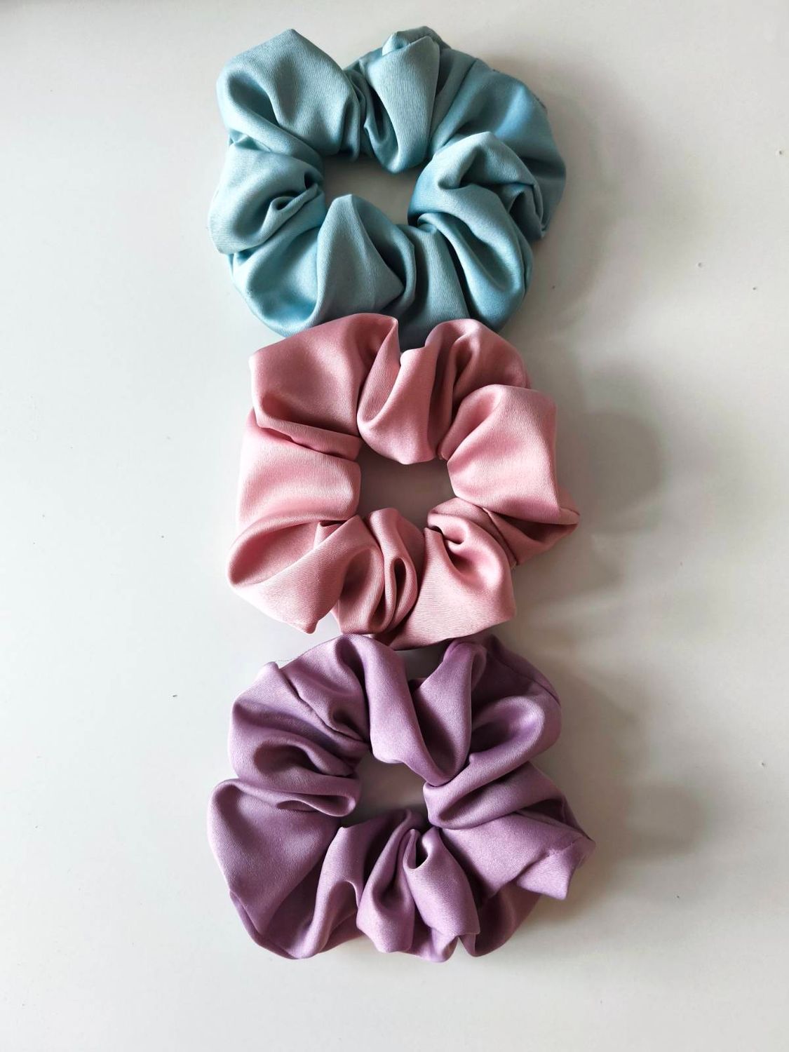 Medium Scrunchie Heather