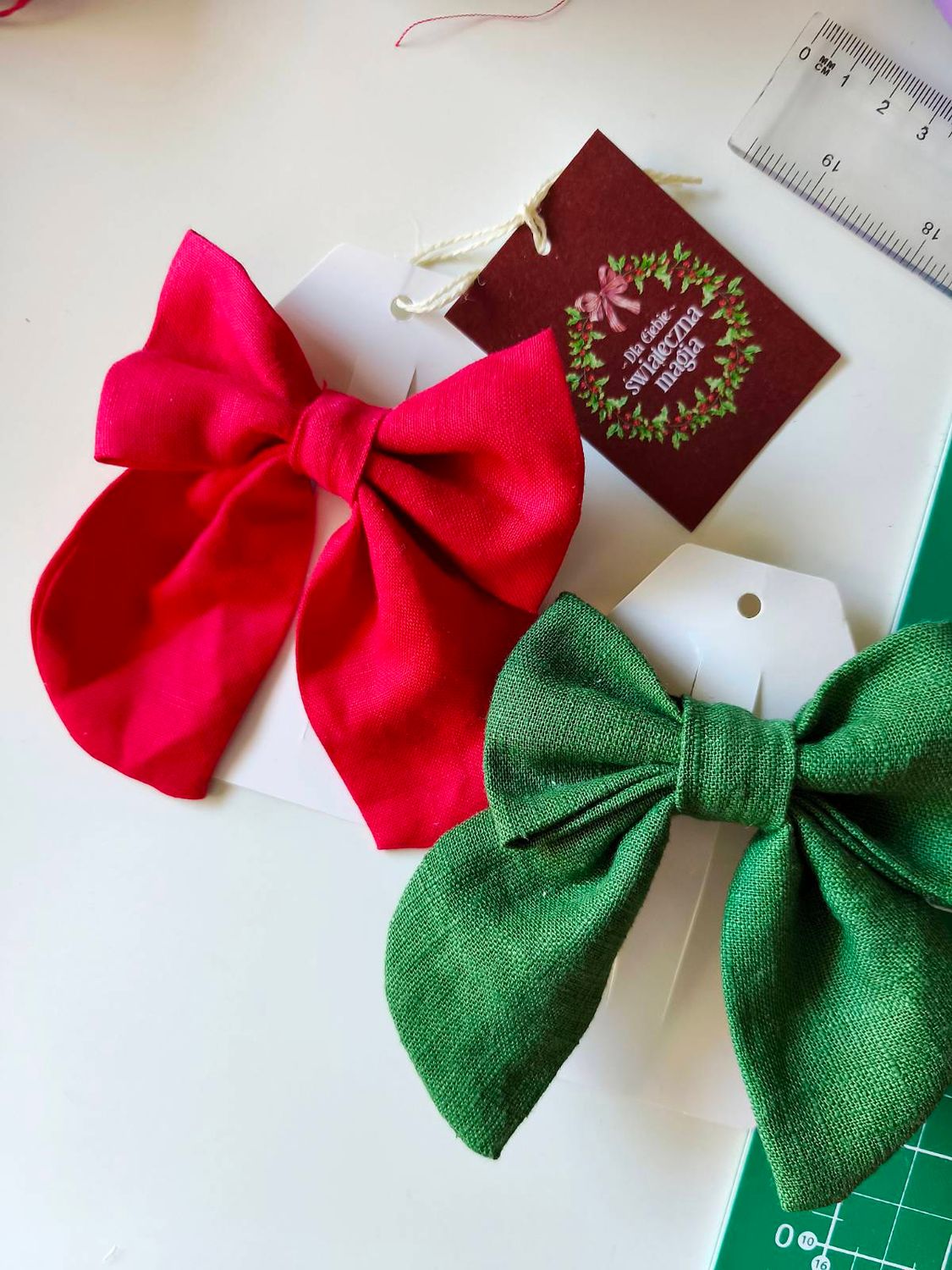 Kokarda "Aurelia" Red Linen