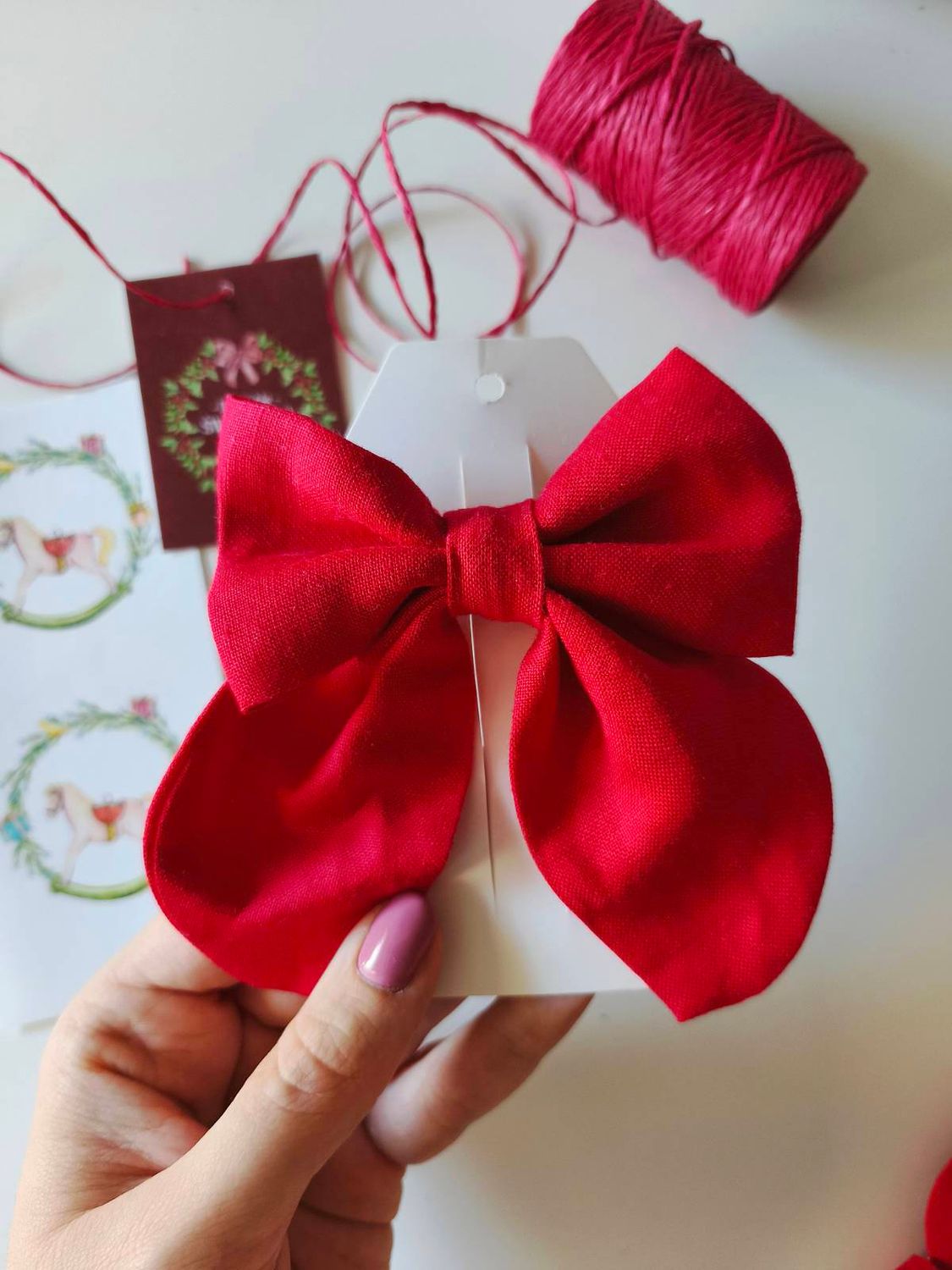 Kokarda "Aurelia" Red Linen