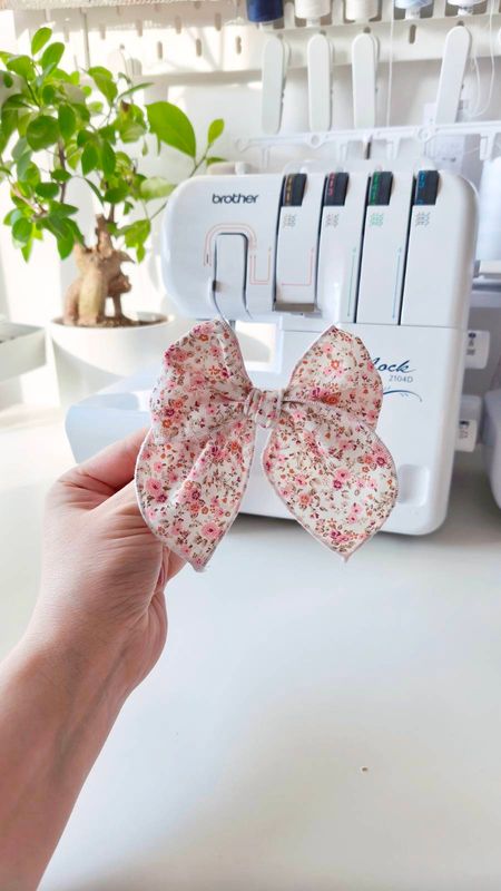 Kokardka Otuleni Szyciem w kwiatowy wzór Floral