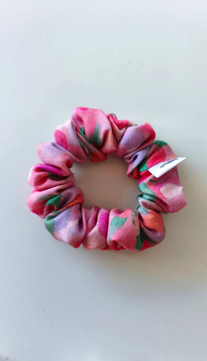 Mini Scrunchie Cherry