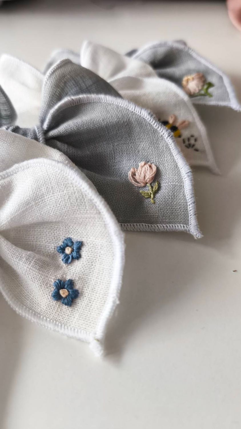 Kokardka "Hania" Ecru Linen (personalizowany haft)