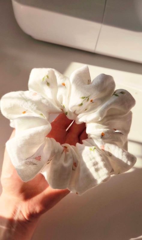 Mega scrunchie dla dziewczynki i kobiety Spring Tulip